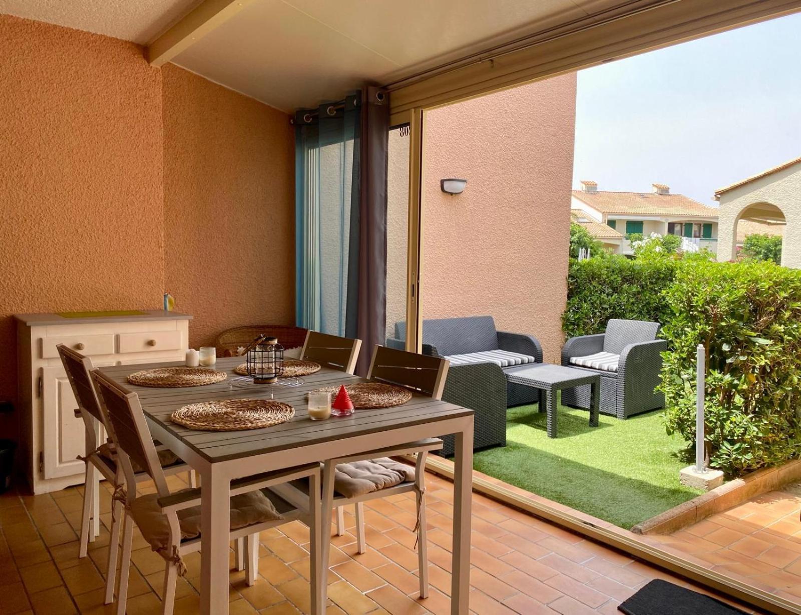 Superbe Appartement T2 En Residence Avec Piscine 圣西普里安 外观 照片